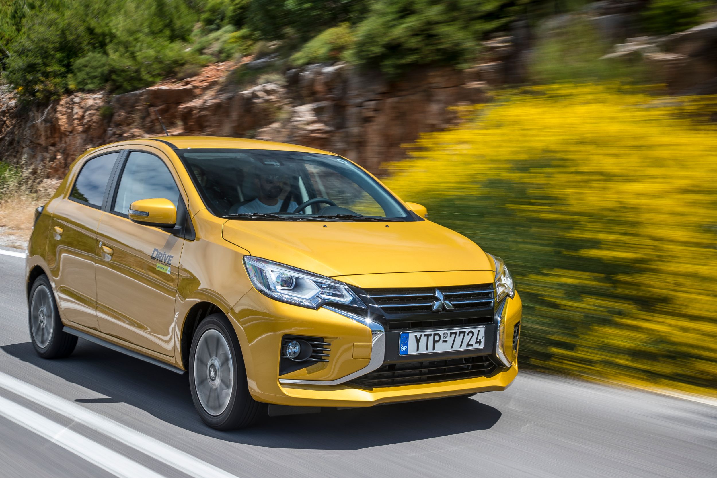 Test drive Mitsubishi Space Star 1.2 MIVEC Drive